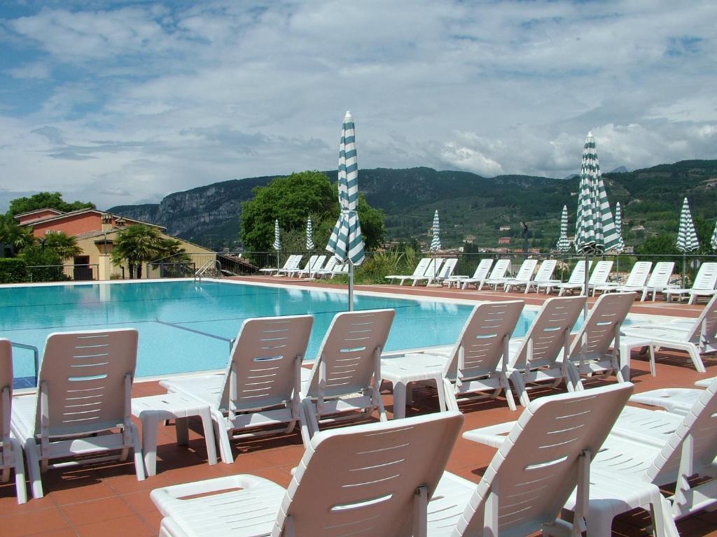 Residence Corte Camaldoli Garda  Exteriér fotografie