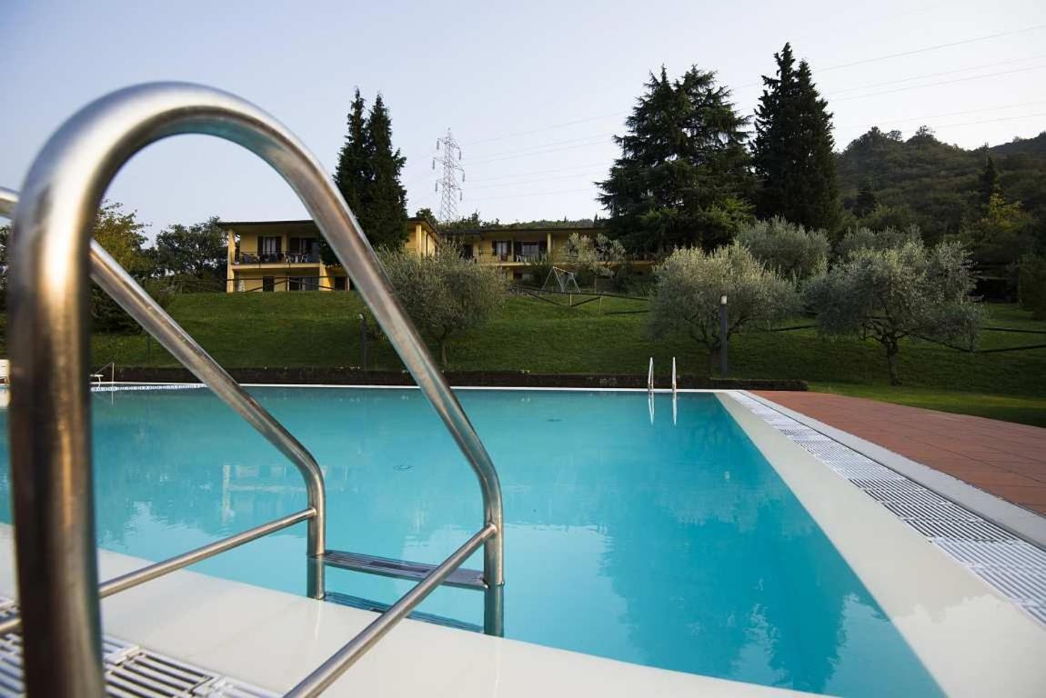 Residence Corte Camaldoli Garda  Exteriér fotografie